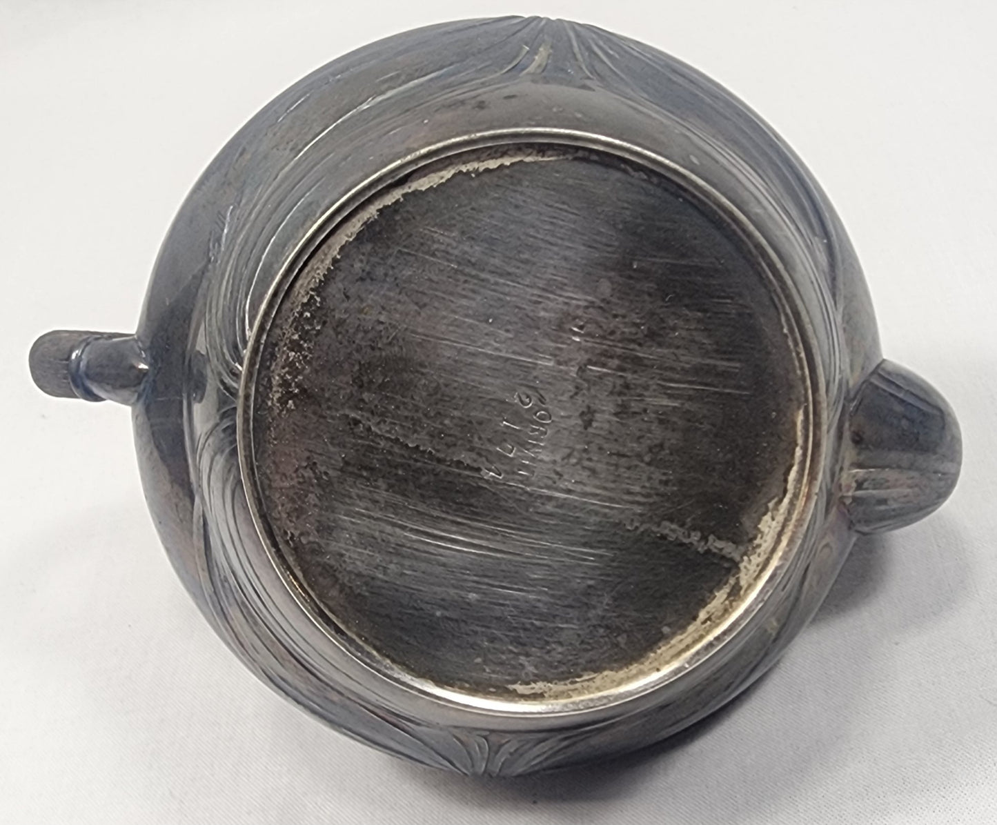 Orivit Art Nouveau covered creamer with exquisite design and craftmanship, Mold 2174