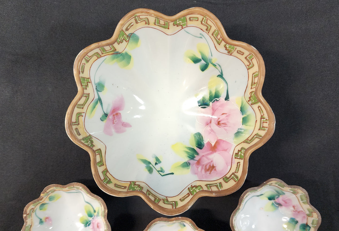 Nippon Floral Nut Set, Master and 3 Individual dishes