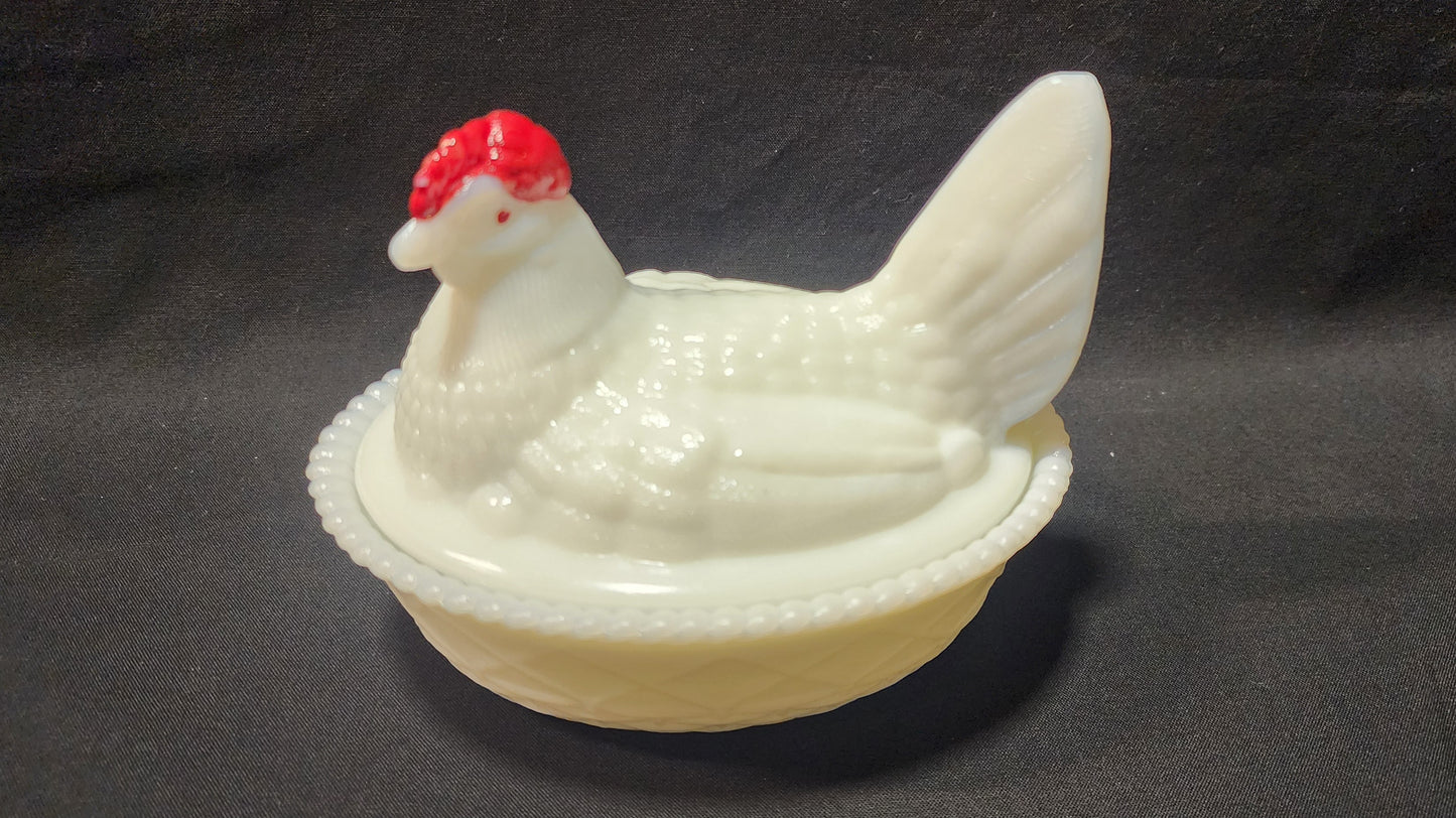 Vintage Westmoreland Milk Glass Hen on Nest